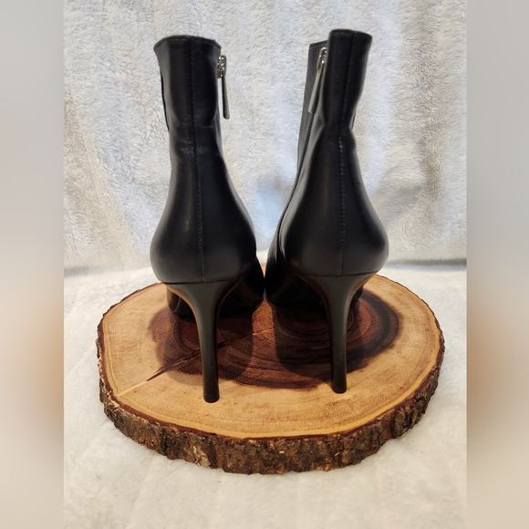 Michael Kors black high heel boots size 8.5 - Picture 4 of 6